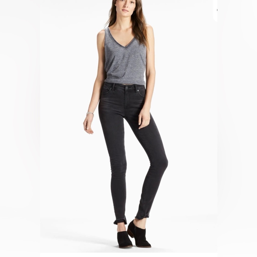Lucky Brand high rise skinny Bridgett Jean 10/30